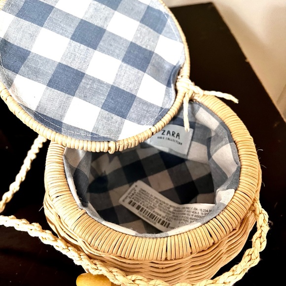 ZARA Wicker Purse - Picture 3 of 5